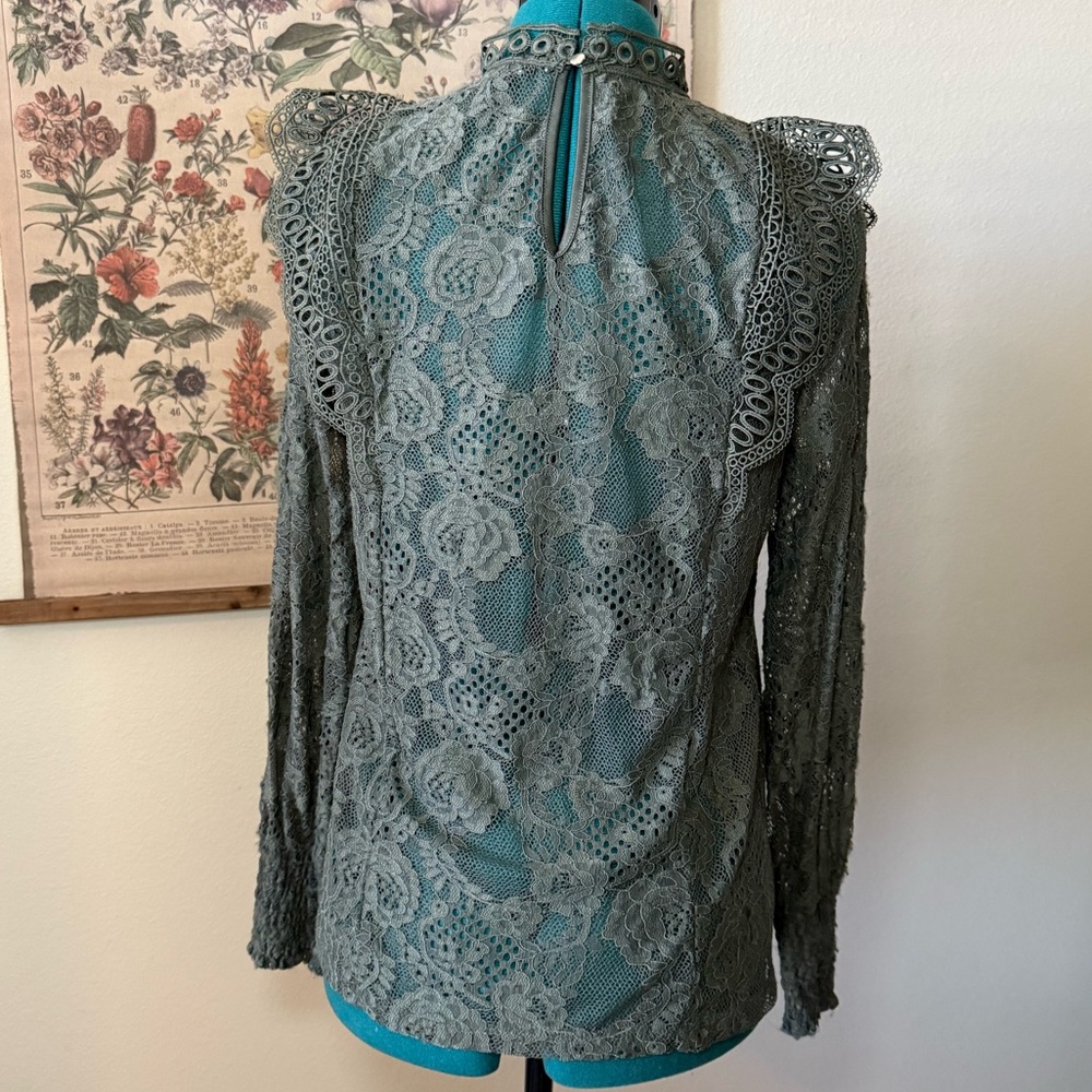 *SOLD*
Lace Long Sleeve Blouse - Picture 3 of 4